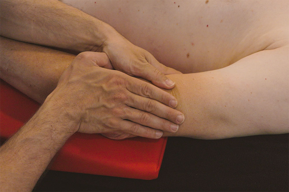 Manuelle Lymphdrainage Griff